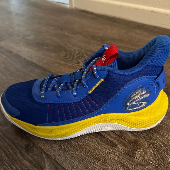 Under Armour Curry 3Z7 Boys' Basketball Shoes, no box - Picture 3 of 6